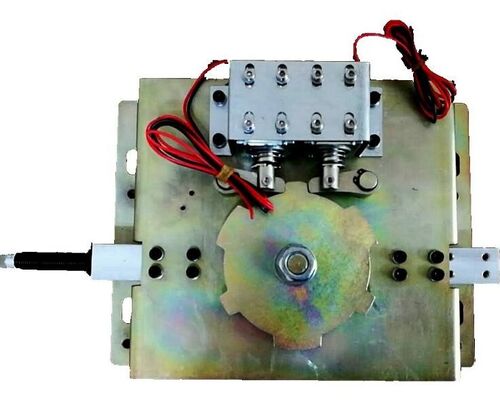Prezzo buono Semi e meccanismo indurito automatico completo del cancello girevole del treppiede del metallo in linea
