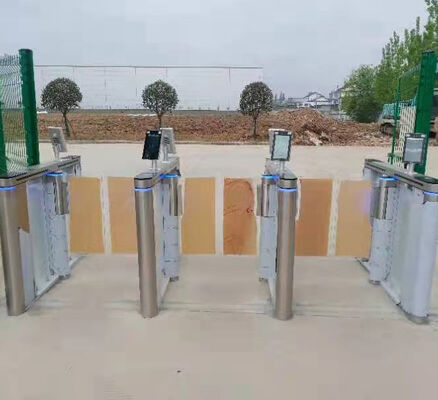 Prezzo buono Portone pedonale del cancello girevole di velocità di sicurezza di SUS304 SS316 per la scuola dell'ufficio in linea